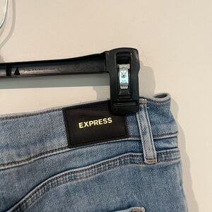 Express Women's Light Blue Denim Jeans